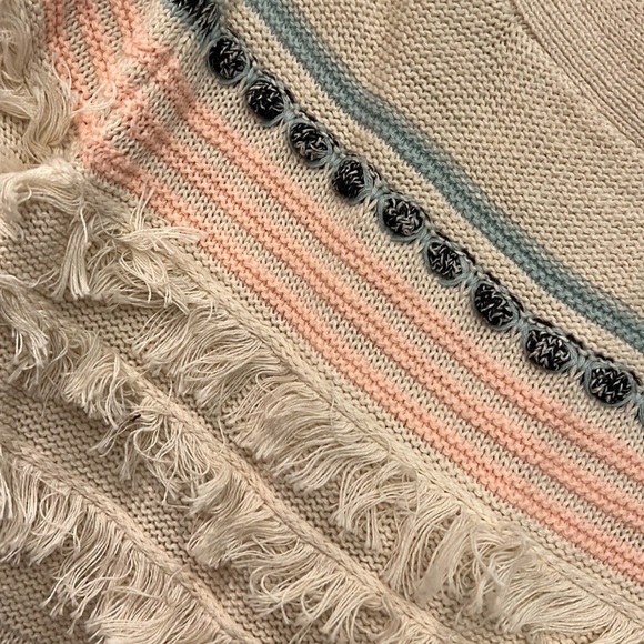 Loft Spring Sweater - Picture 2 of 2